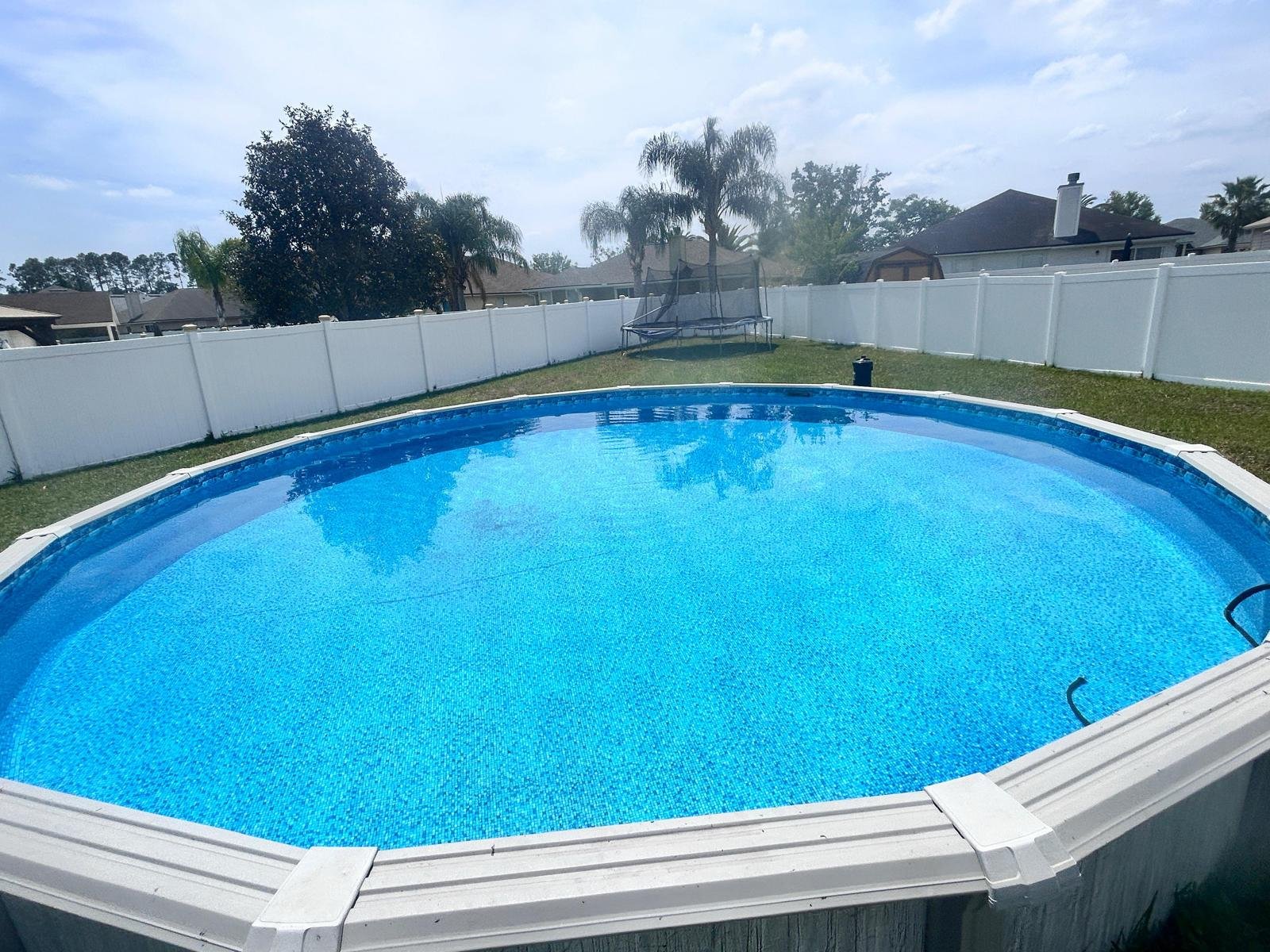 Round pool after service